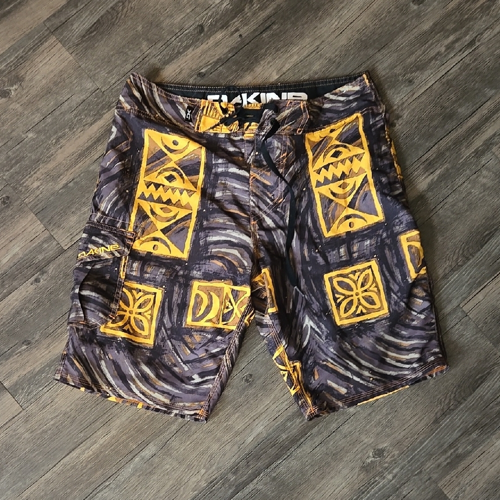 Dakine sz 30 "   Board Shorts EUC Gold/Brown 10" - Picture 2 of 6